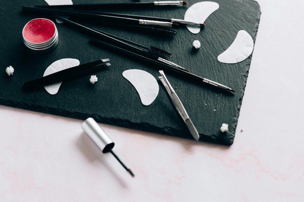 Wie beeinflusst der Lebensstil die Modewahl von Frauen?